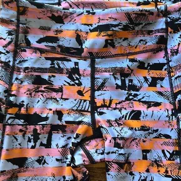 LULULEMON Speed Up Crop 20” Inversion Multi Colored pink purple orange black 6 - Picture 7 of 12